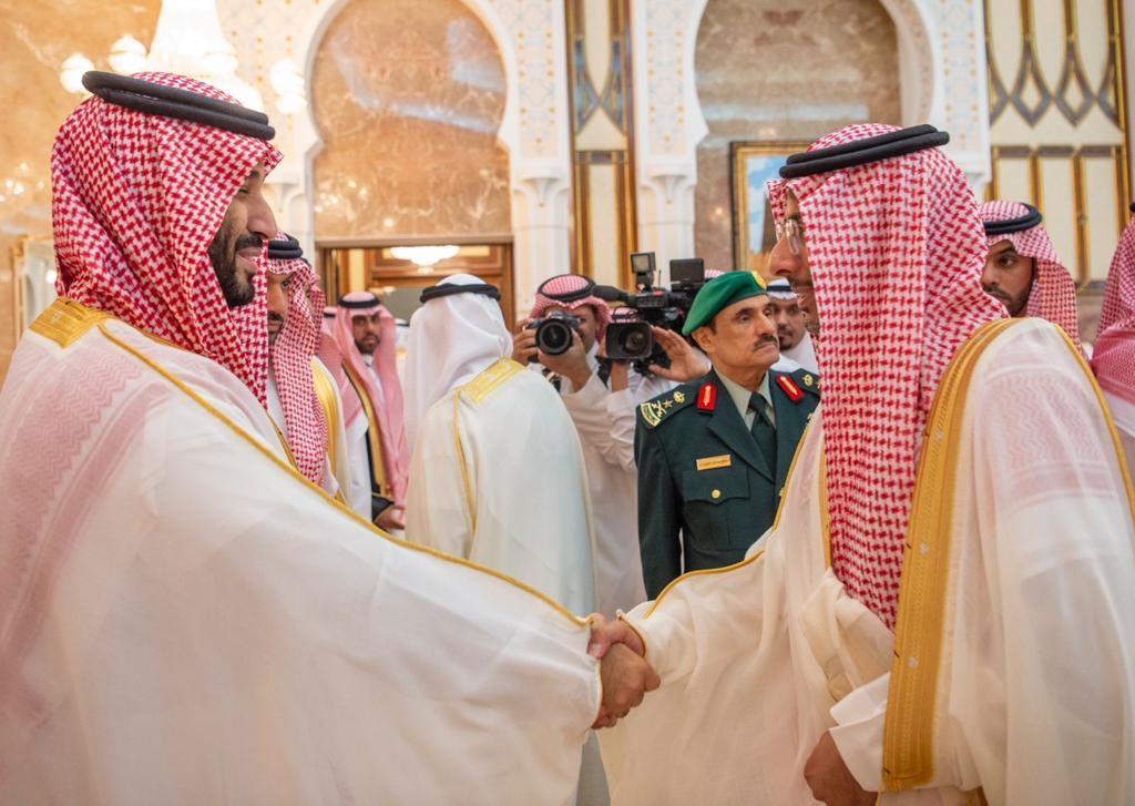 ولي العهد يستقبل المهنئين بعيد الأضحى المبارك 