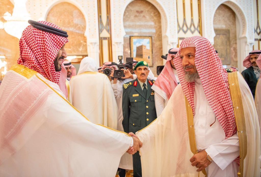 ولي العهد يستقبل المهنئين بعيد الأضحى المبارك 