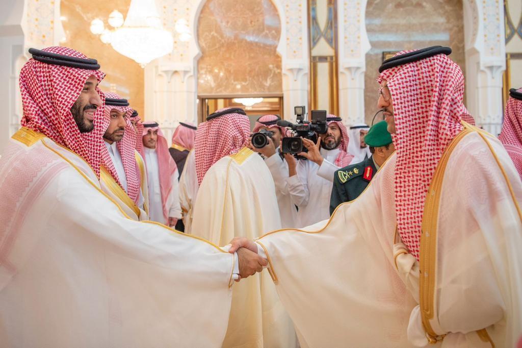 ولي العهد يستقبل المهنئين بعيد الأضحى المبارك 