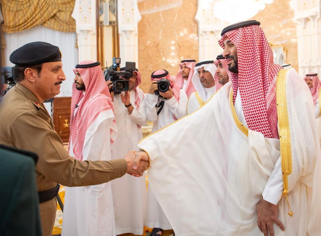 ولي العهد يستقبل المهنئين بعيد الأضحى المبارك 