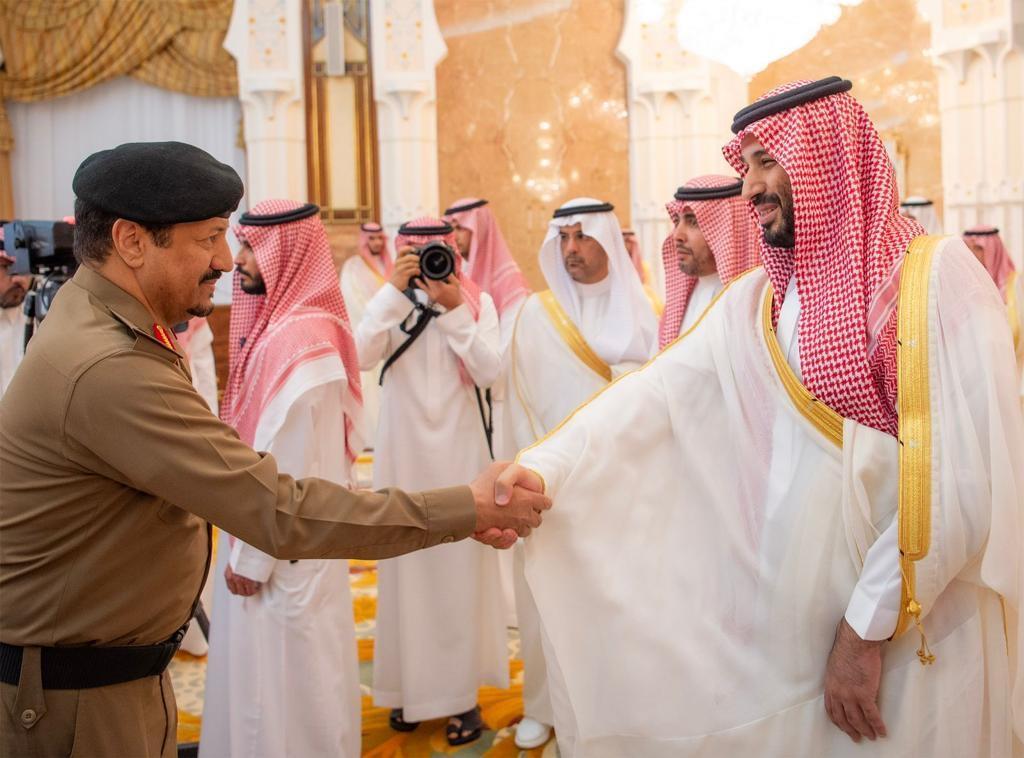 ولي العهد يستقبل المهنئين بعيد الأضحى المبارك 