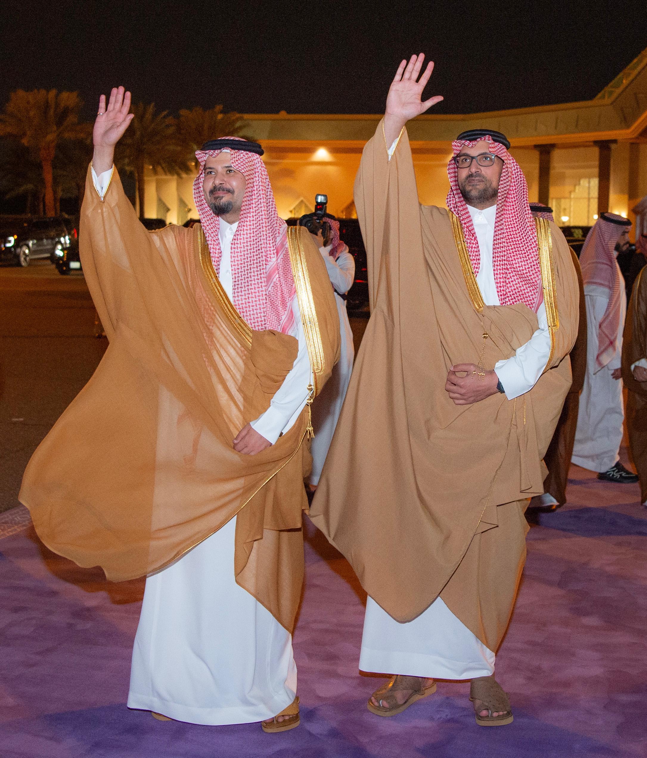 ولي العهد يغادر المدينة المنورة