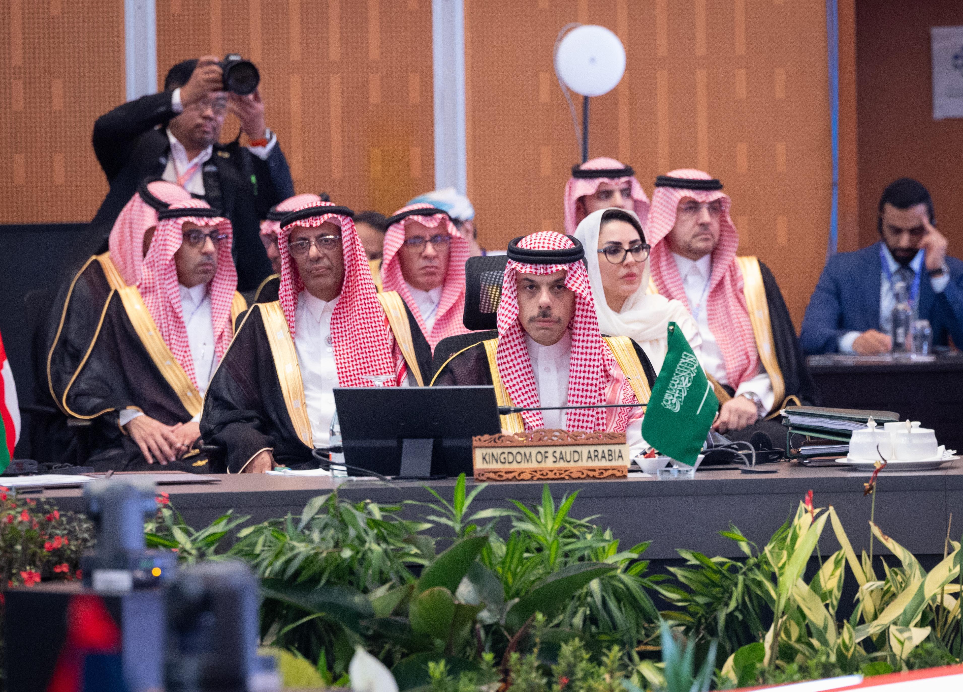 وزير الخارجية يشارك في القمة الثانية بين دول مجلس التعاون لدول الخليج العربية ودول رابطة الآسيان