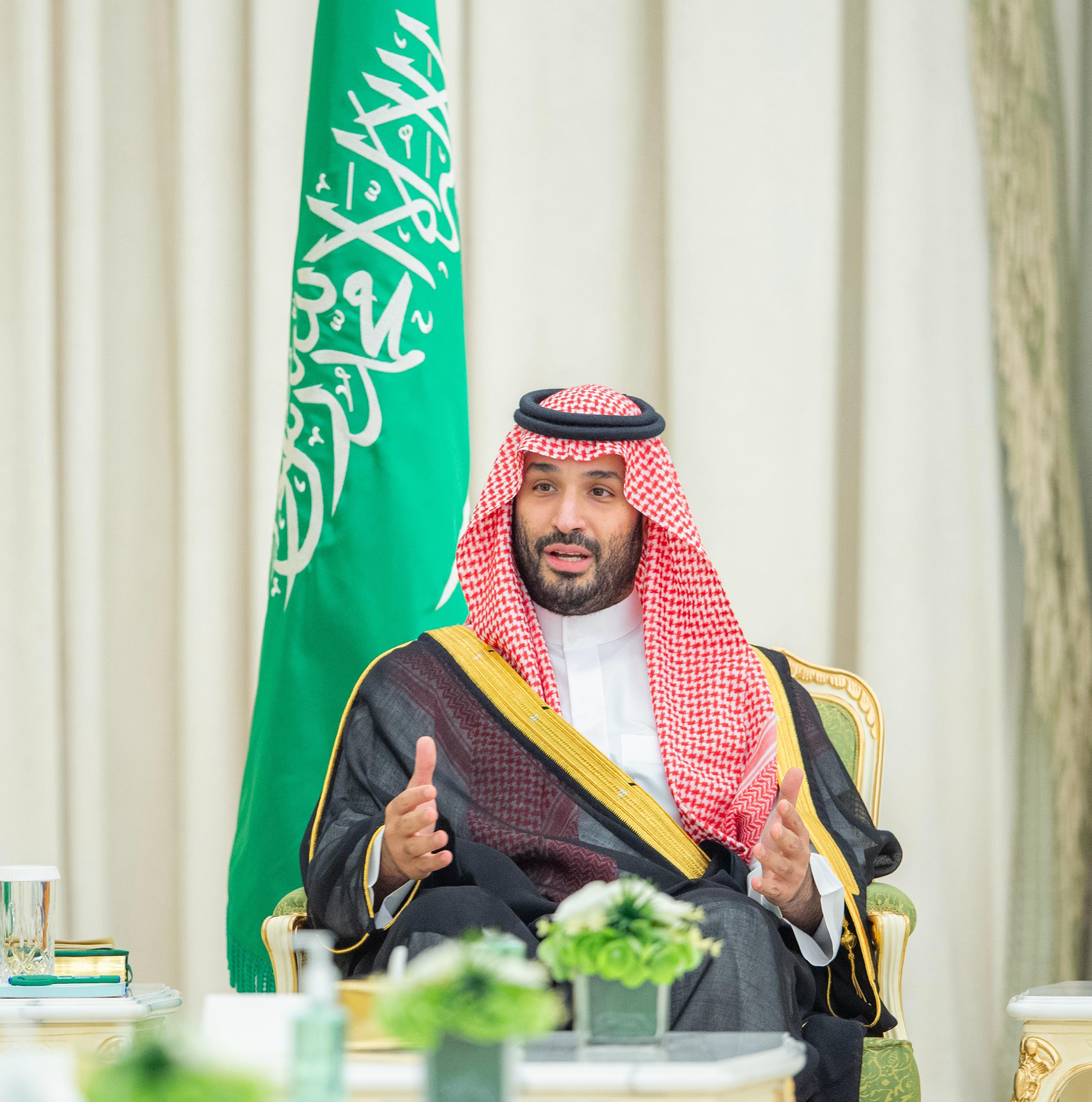 ولي العهد يتسلم أوراق اعتماد سفراء عدد من الدول معينين لدى المملكة