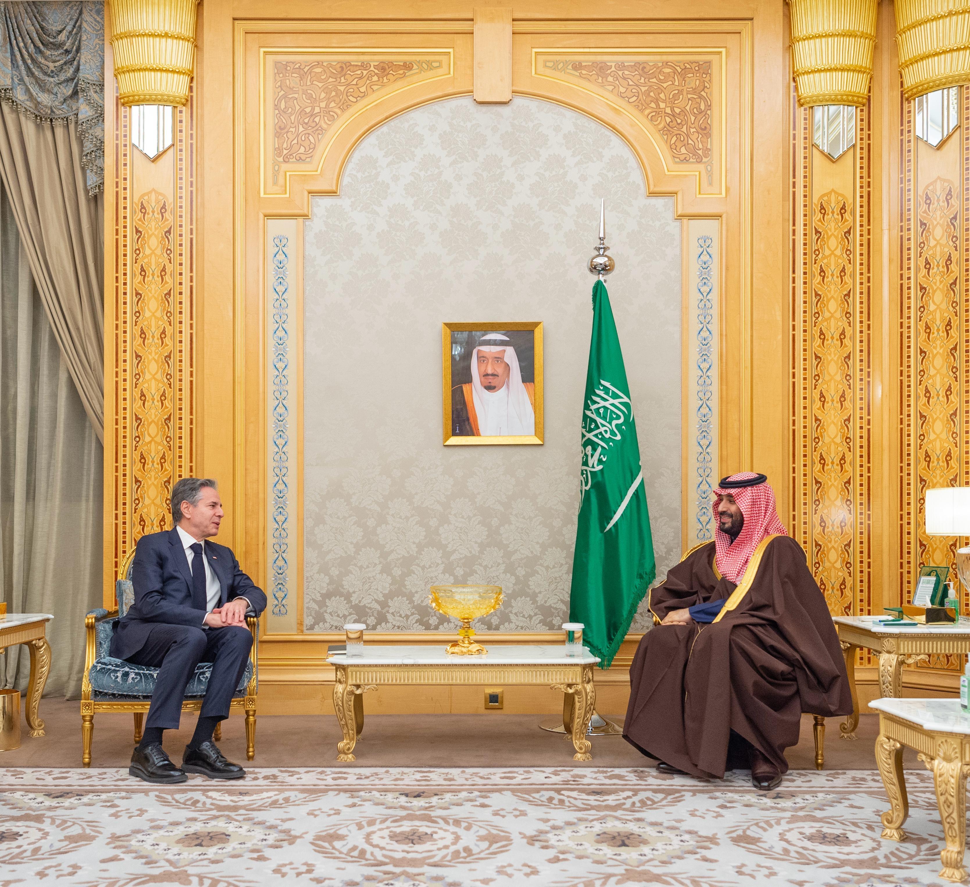 ولي العهد يجتمع مع وزير الخارجية الأمريكي 