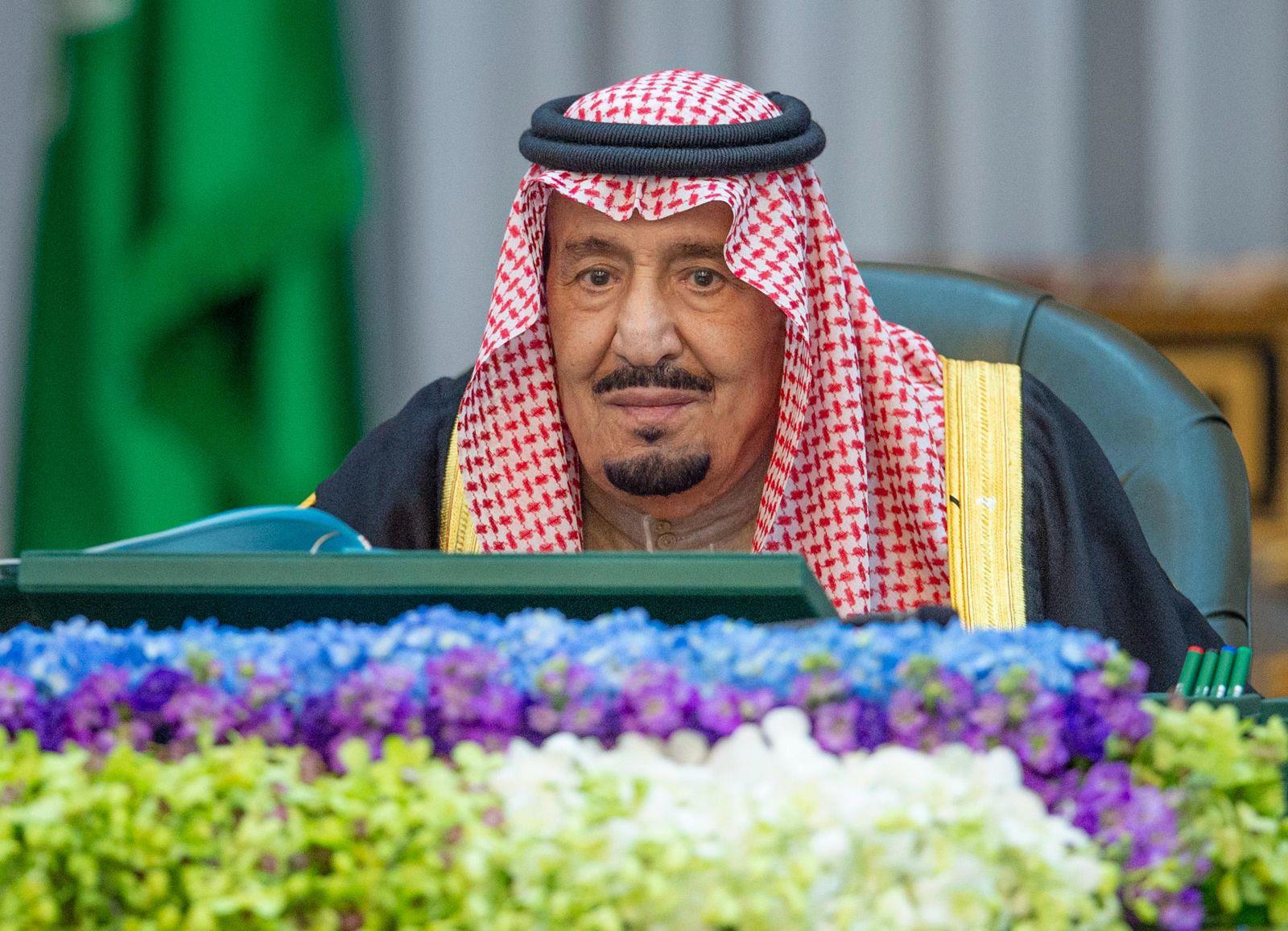مجلس الوزراء يوافق على الهيكل والدليل التنظيمي لوزارة الرياضة