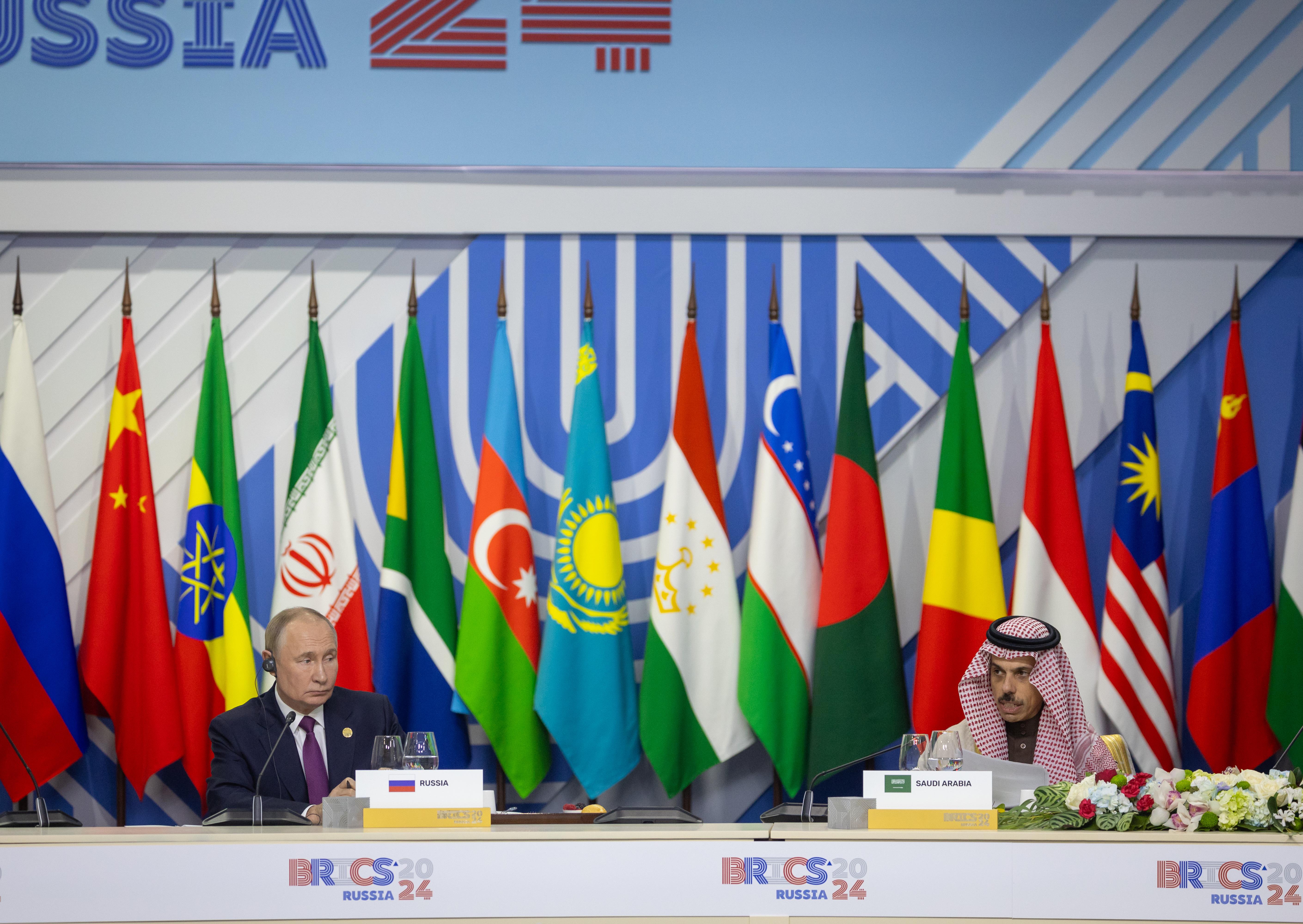  وزير الخارجية يرأس وفد المملكة المشارك في قمة بريكس بلس 2024
