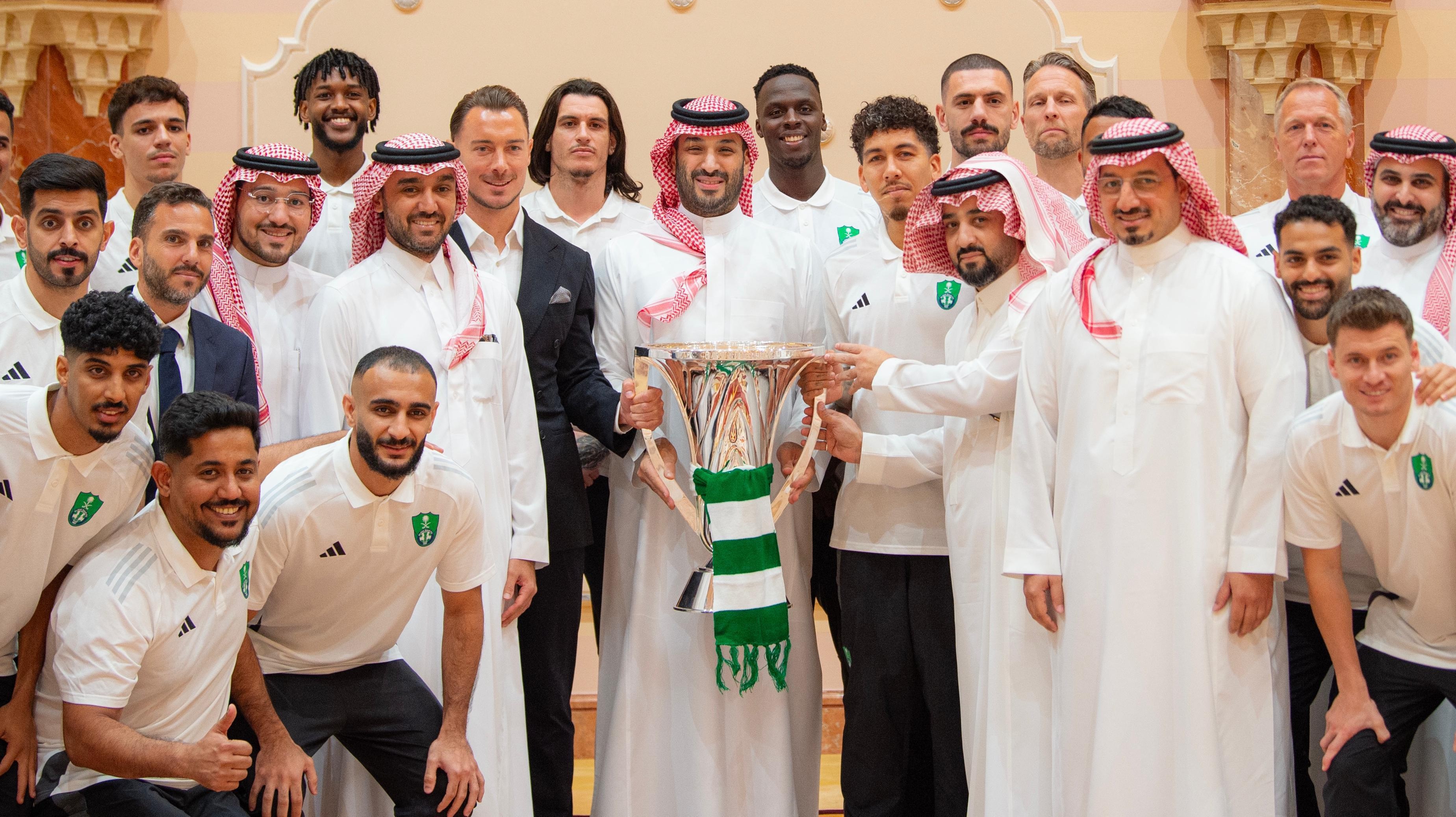 ولي العهد يستقبل الفائزين بدوري أبطال آسيا للنخبة ٢٠٢٥