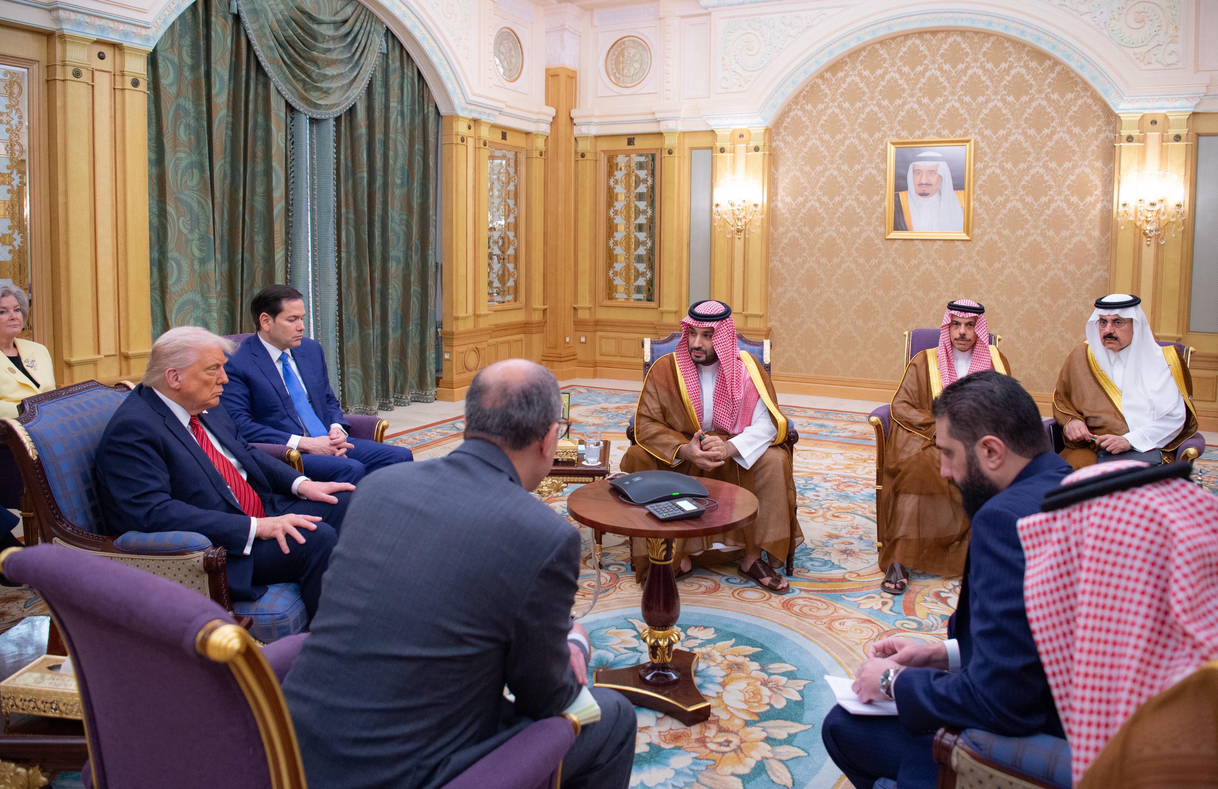 لقاء سعودي أمريكي تركي سوري يبحث مستقبل الأوضاع في سوريا