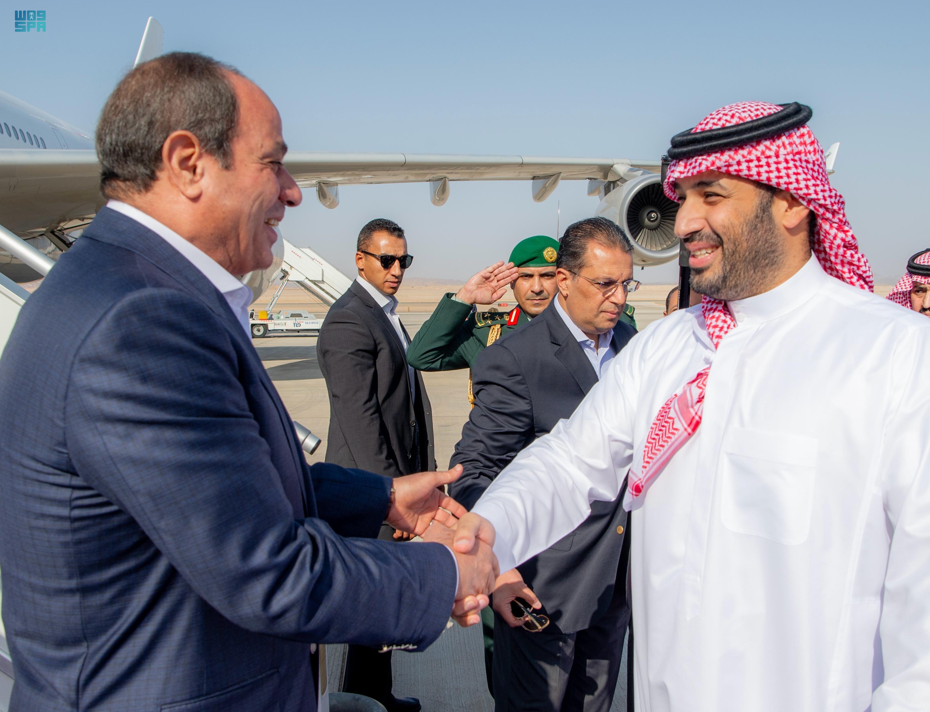 ولي العهد يستقبل الرئيس المصري