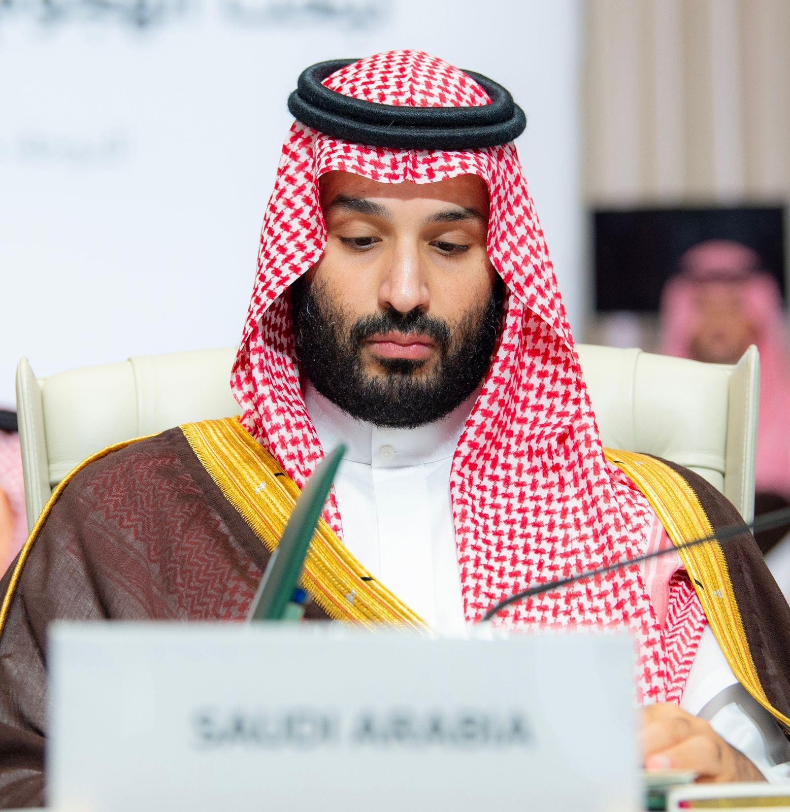 ولي العهد يرأس وفد المملكة في القمة العربية الإسلامية الطارئة في الدوحة
