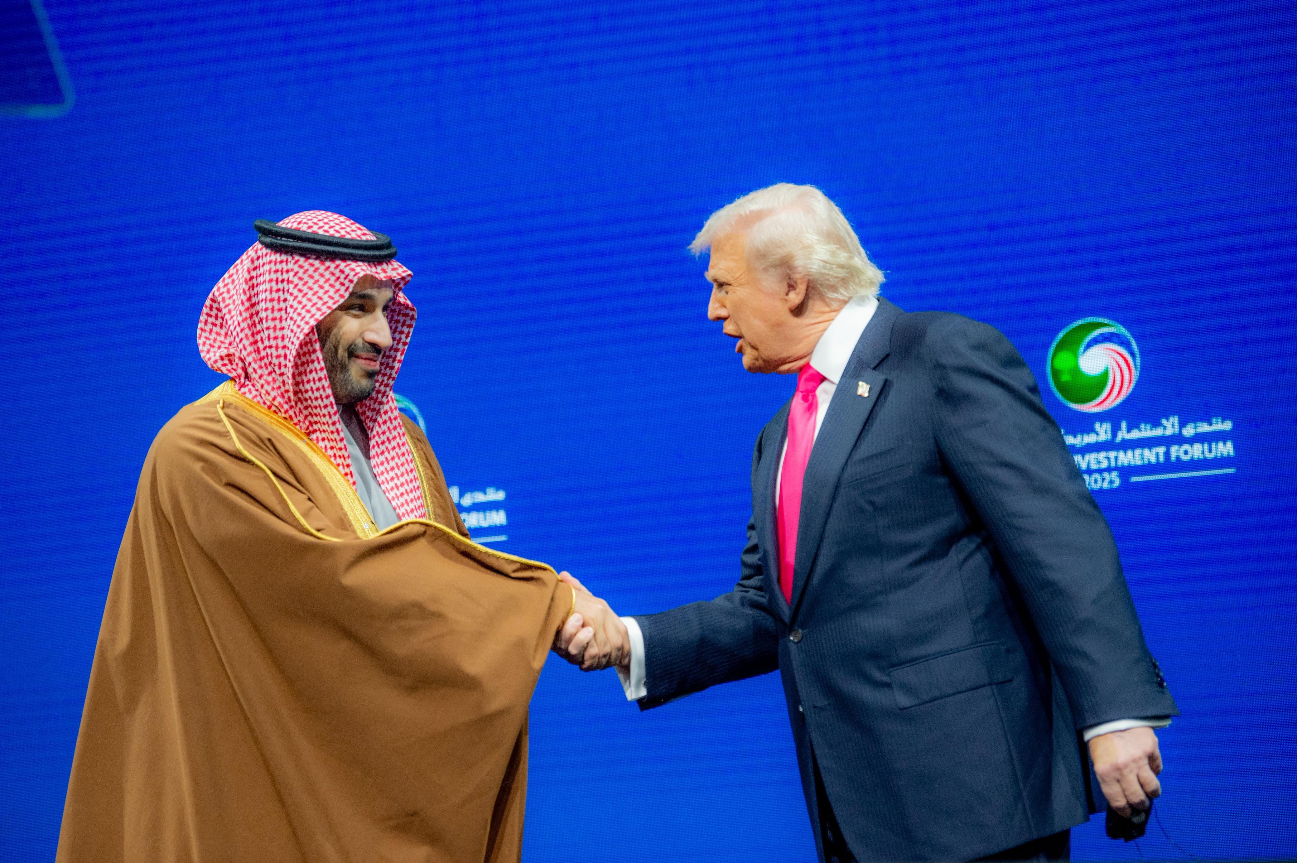 ولي العهد والرئيس الأمريكي يُشاركان في أعمال منتدى الاستثمار السعودي الأمريكي
