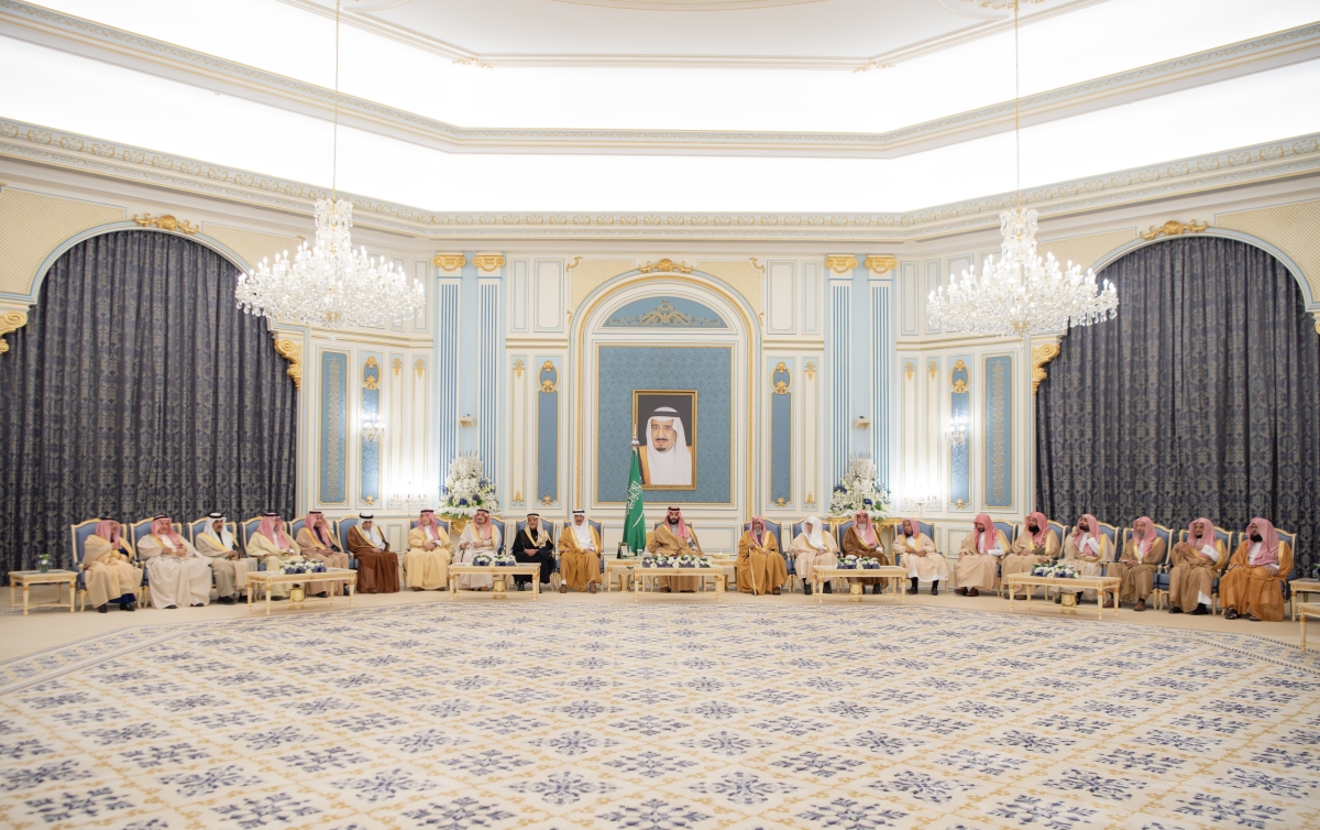 ولي العهد يستقبل المهنئين بشهر رمضان المبارك