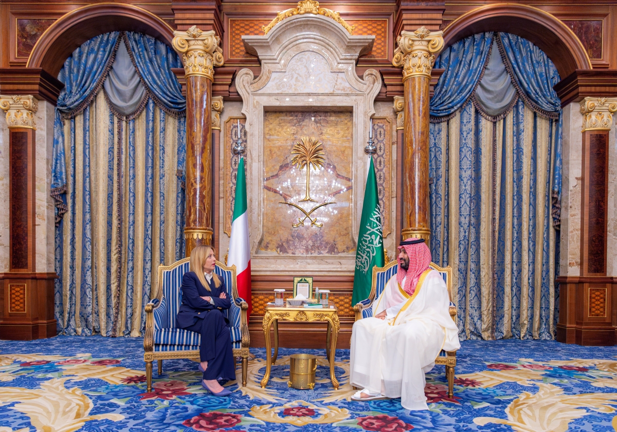 ولي العهد يلتقي رئيسة وزراء إيطاليا