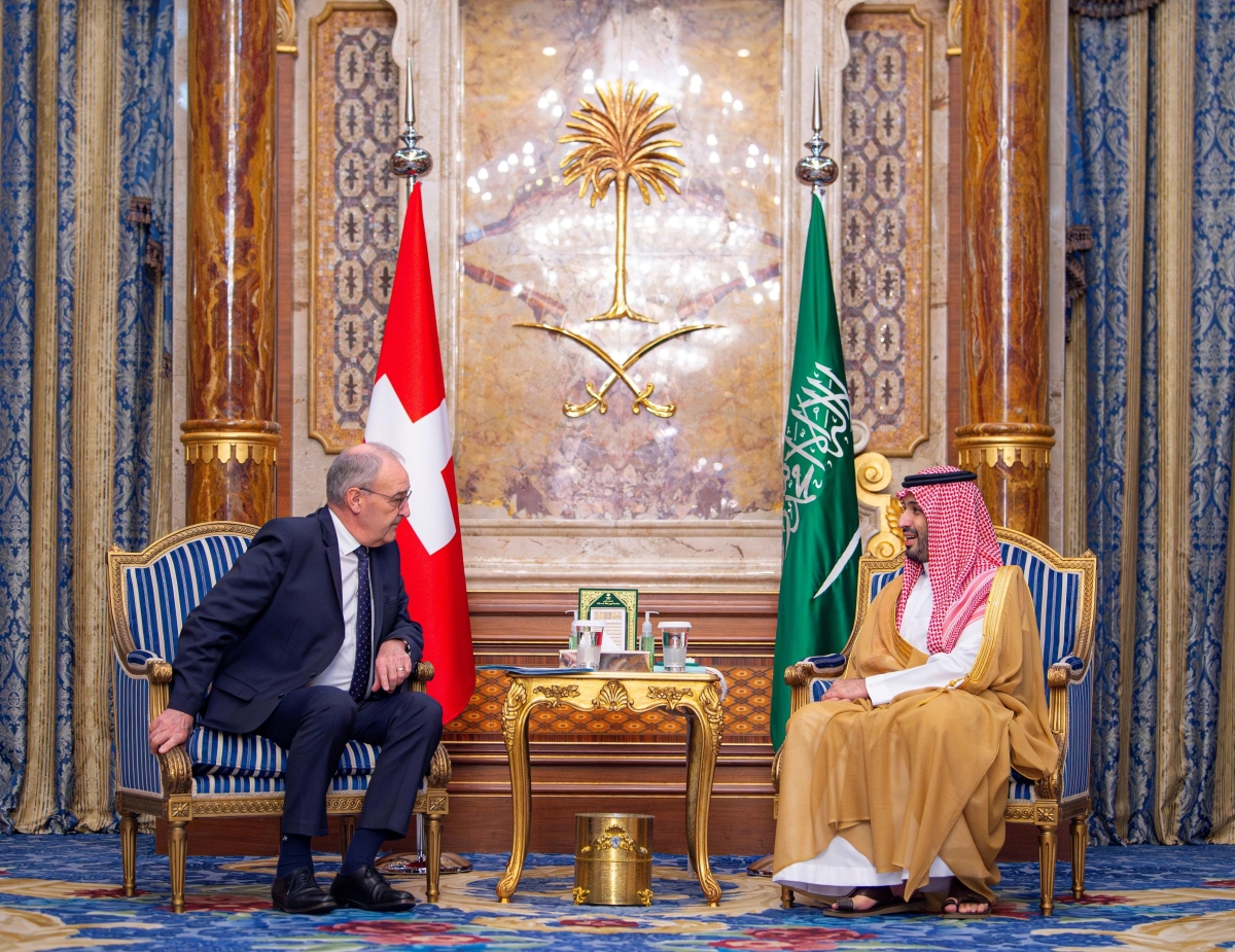 ولي العهد يلتقي رئيس الاتحاد السويسري