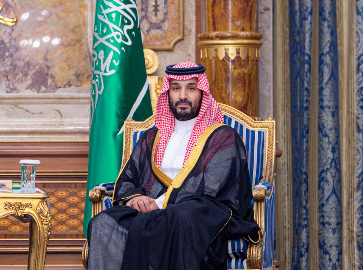 ولي العهد يلتقي سلطان عُمان