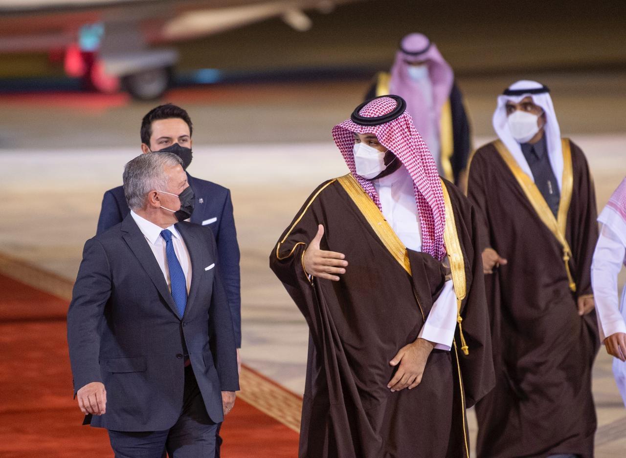 ملك الأردن يصل إلى الرياض