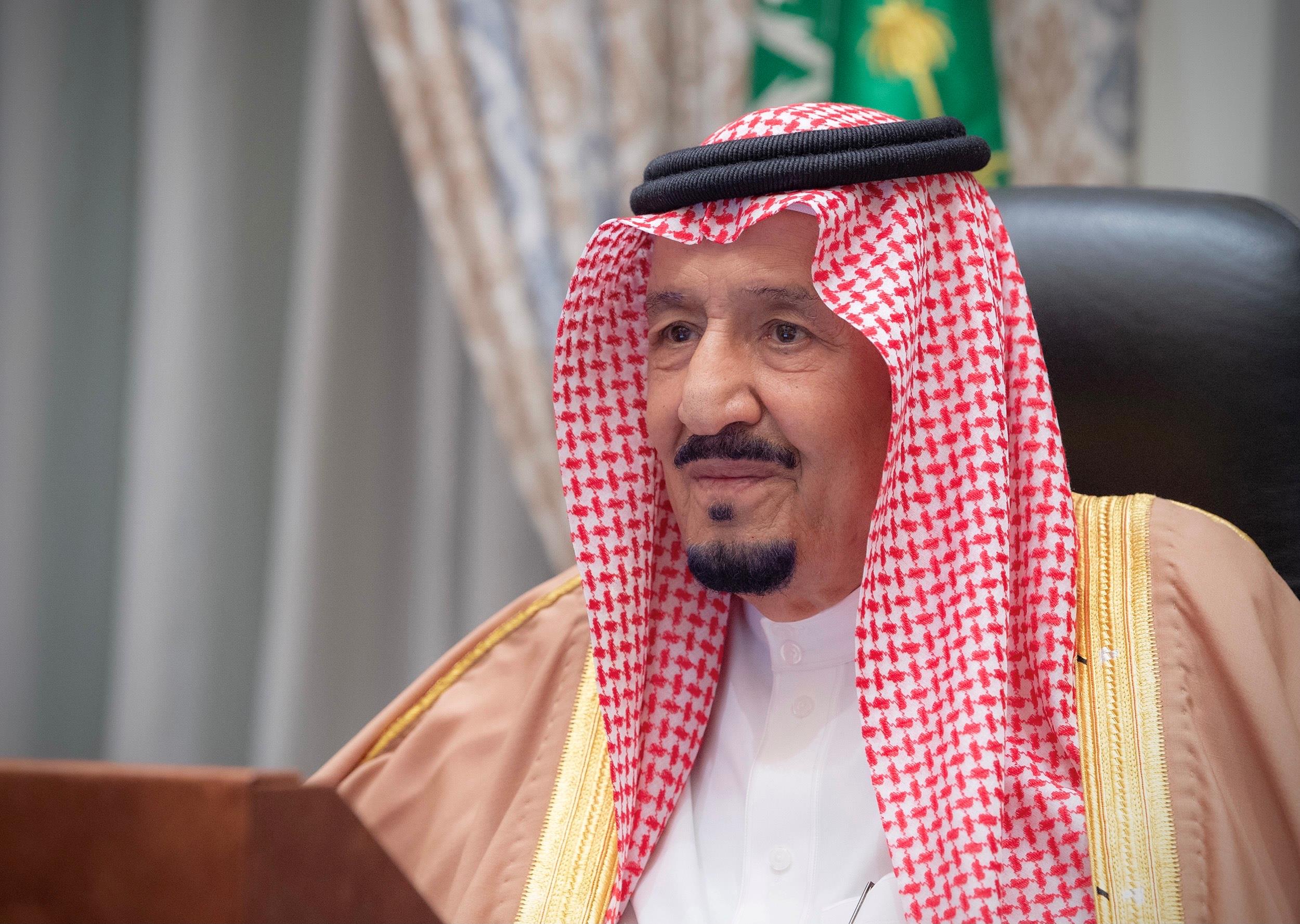 خادم الحرمين الشريفين يلتقي رئيس الوزراء العراقي