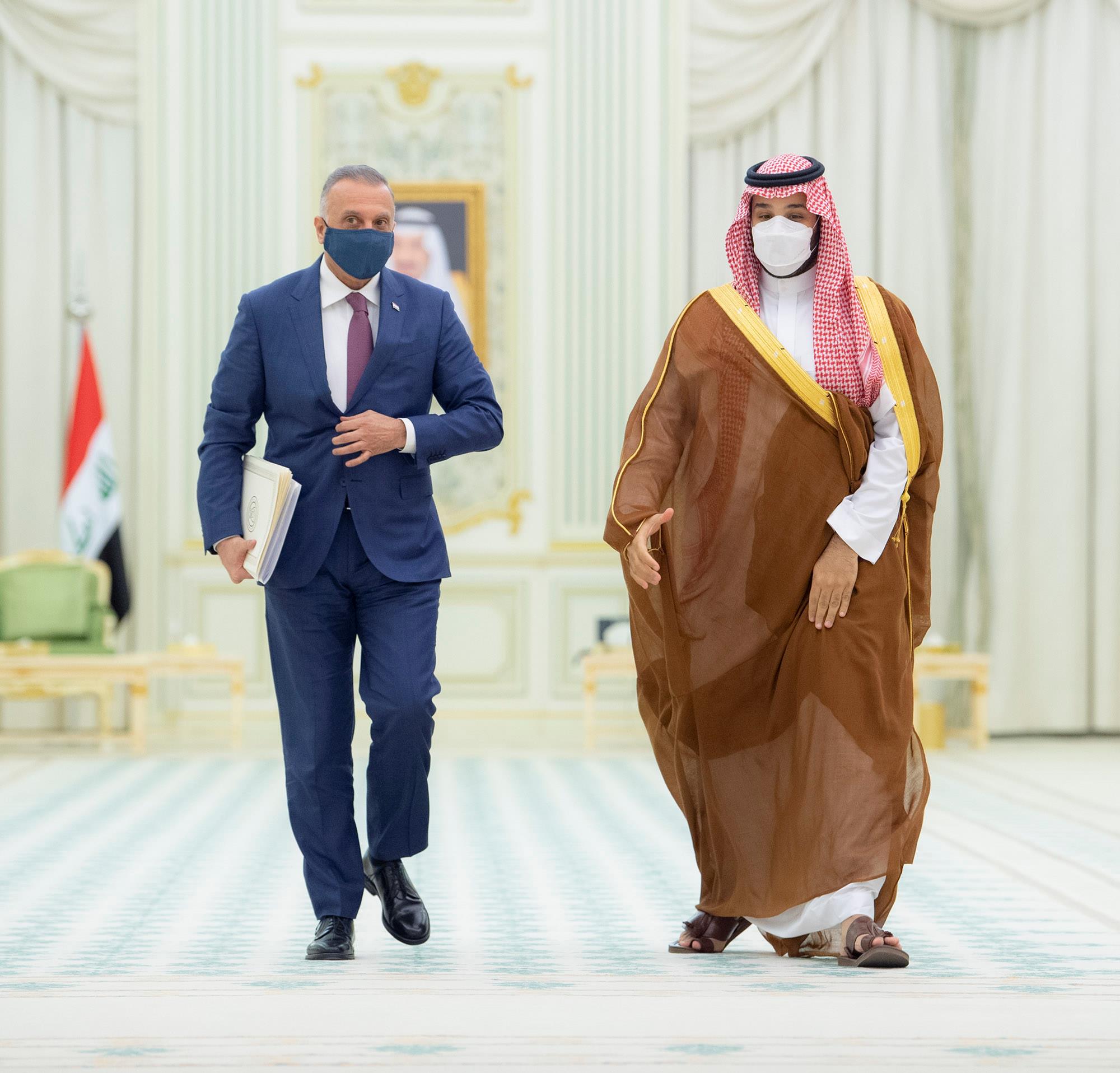 ولي العهد ورئيس الوزراء العراقي يعقدان جلسة مباحثات