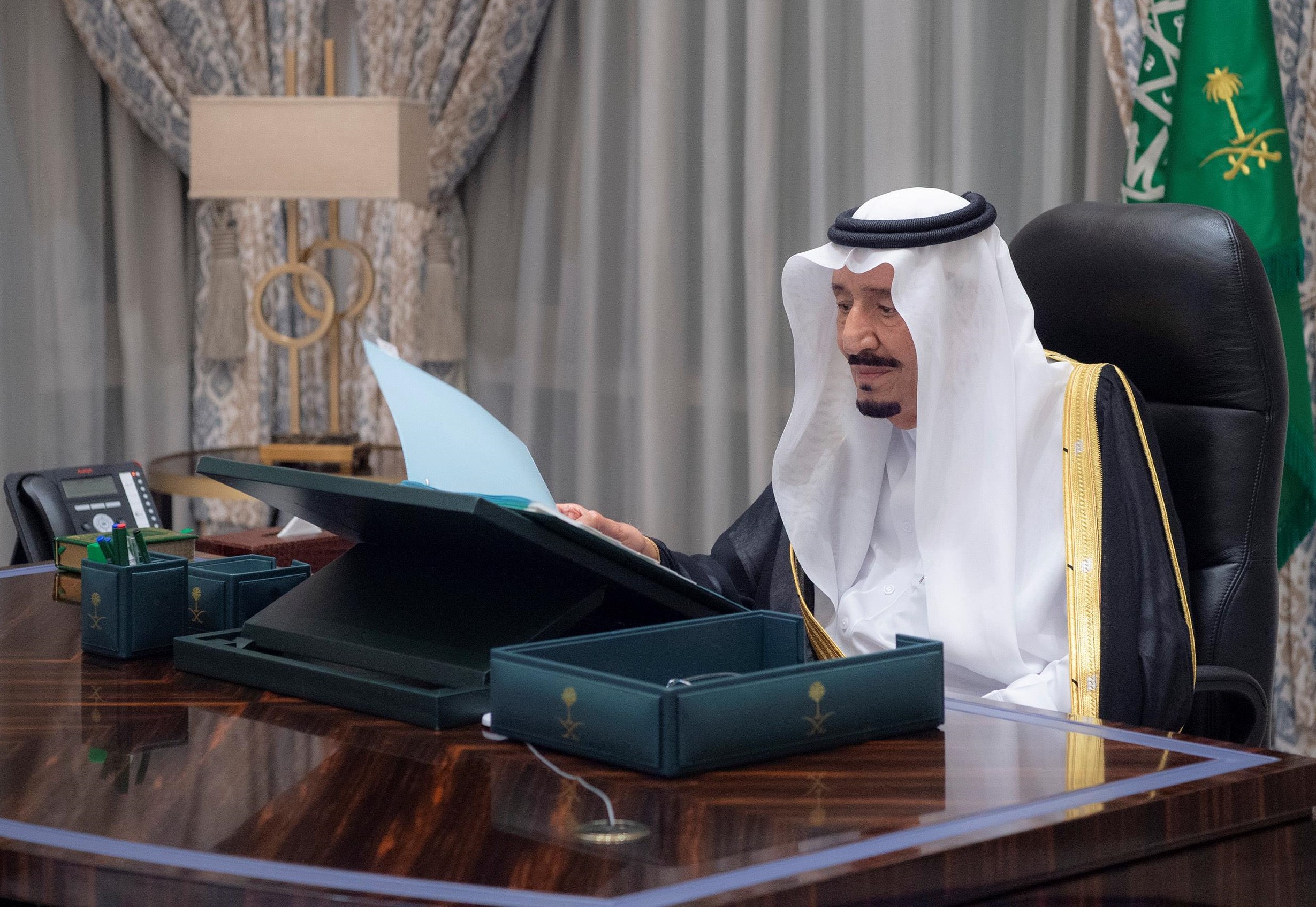 رفع جودة التعليم وتعزيز مكانة المعلم