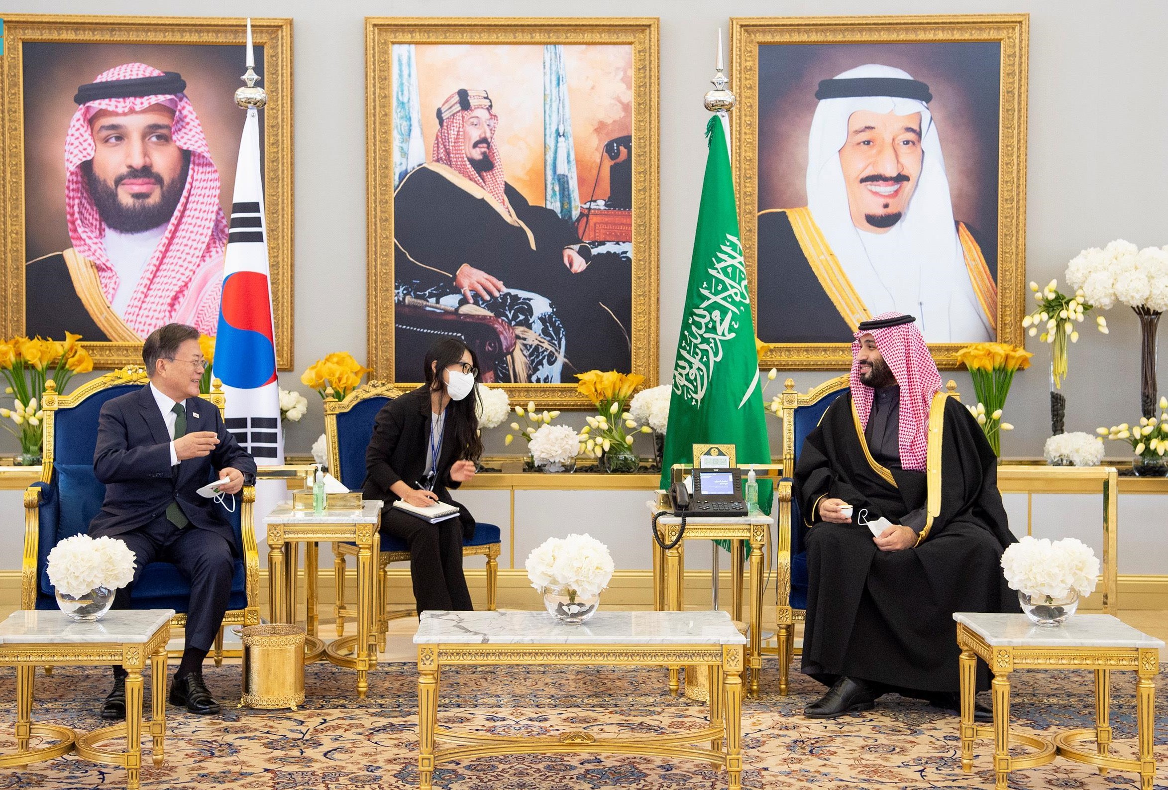 ولي العهد يستقبل رئيس كوريا