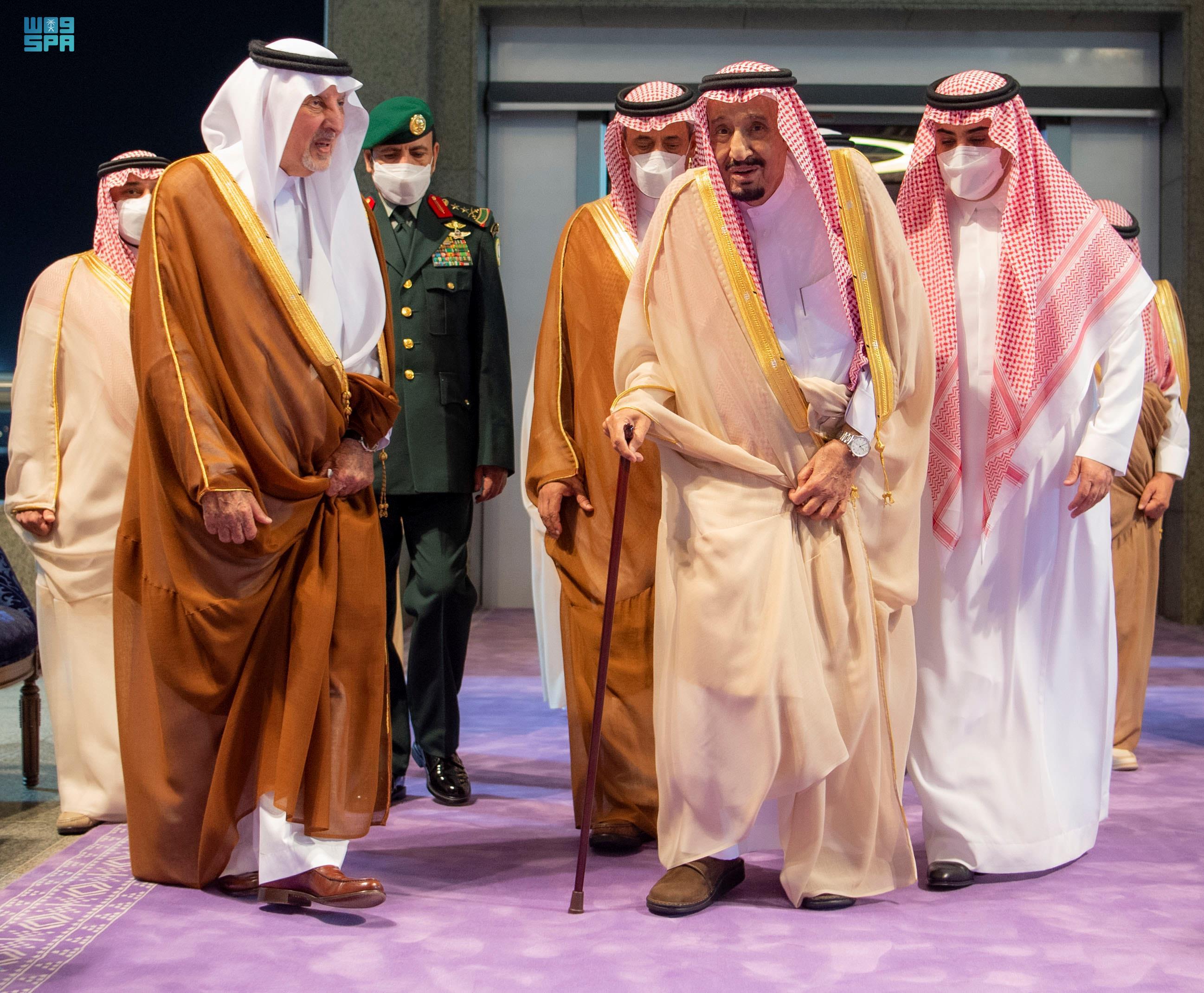 خادم الحرمين الشريفين يصل جدة قادماً من الرياض