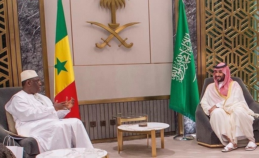 ولي العهد يستقبل الرئيس السنغالي