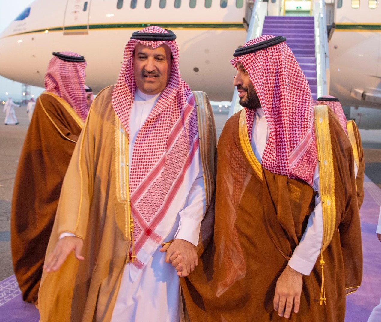 ولي العهد يصل إلى المدينة المنورة