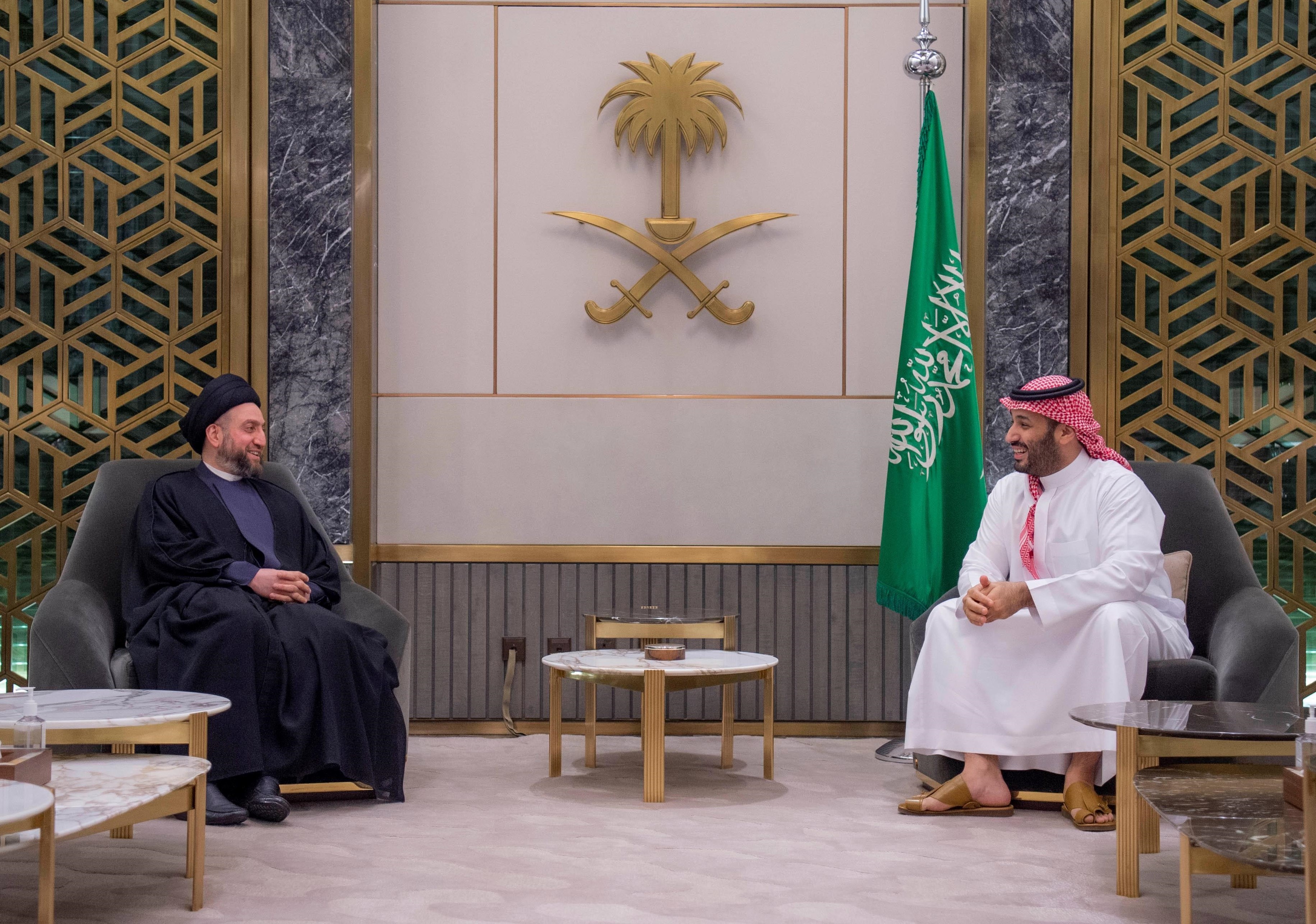 ولي العهد يستقبل زعيم تيار الحكمة في العراق