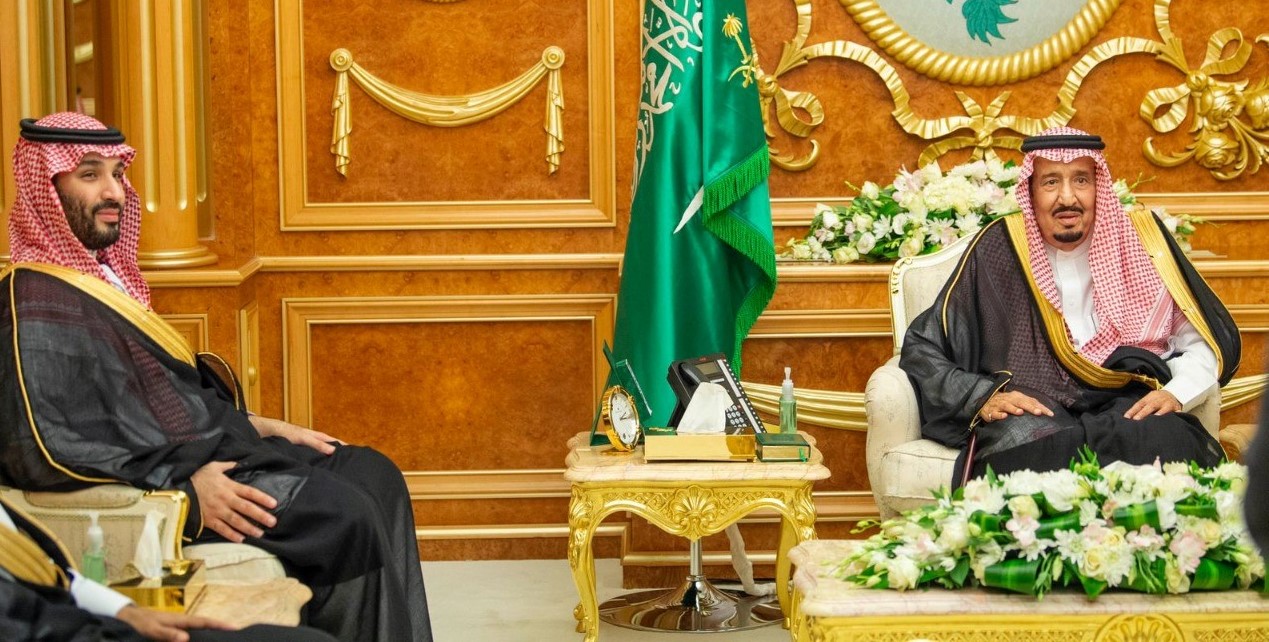 الملك يتسلم أوراق اعتماد سفراء عدد من الدول الشقيقة والصديقة المعينين لدى المملكة