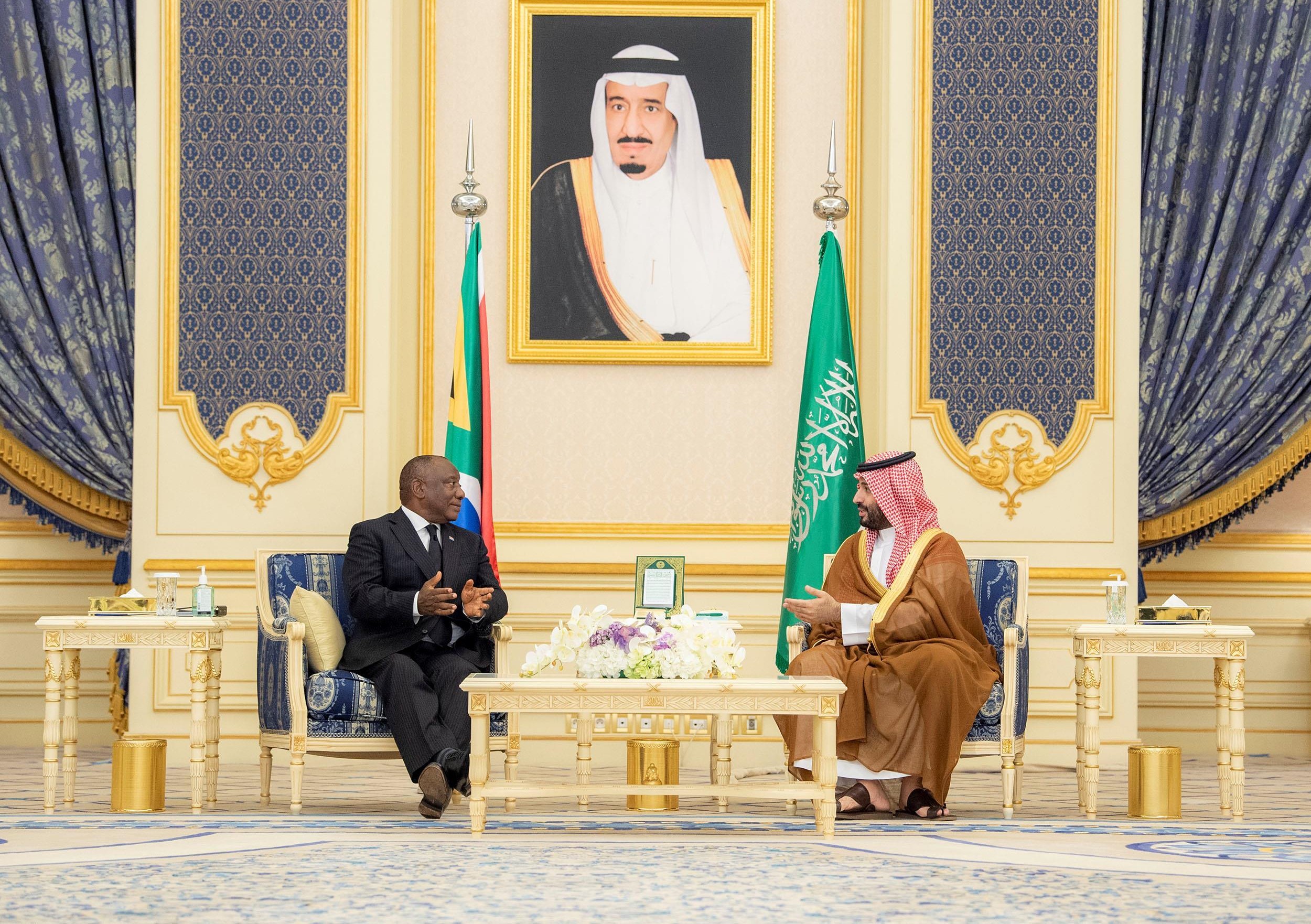 ولي العهد يستقبل رئيس جنوب أفريقيا