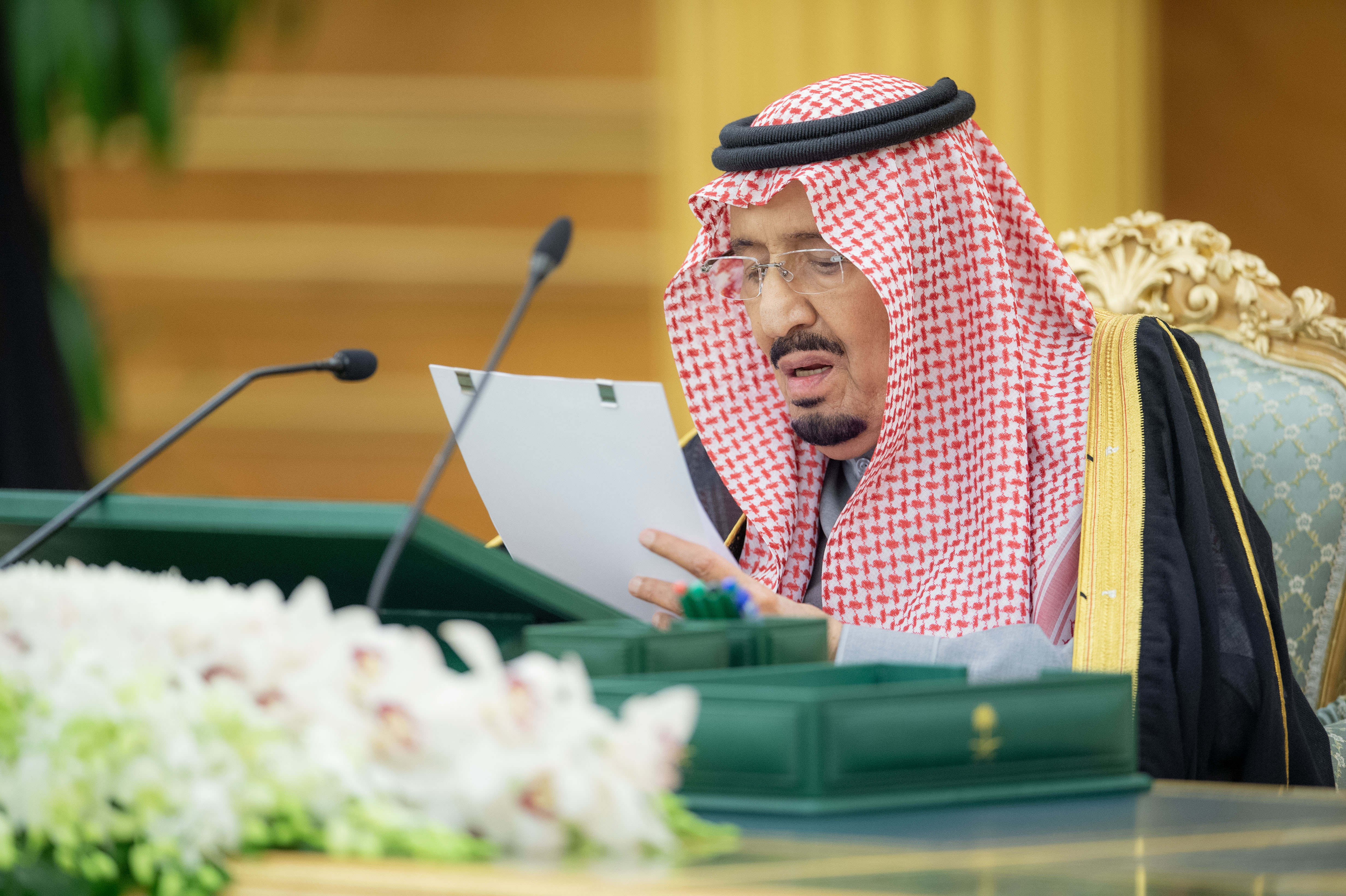 خادم الحرمين الشريفين يرأس جلسة مجلس الوزراء للميزانية العامة للدولة للعام المالي 2023