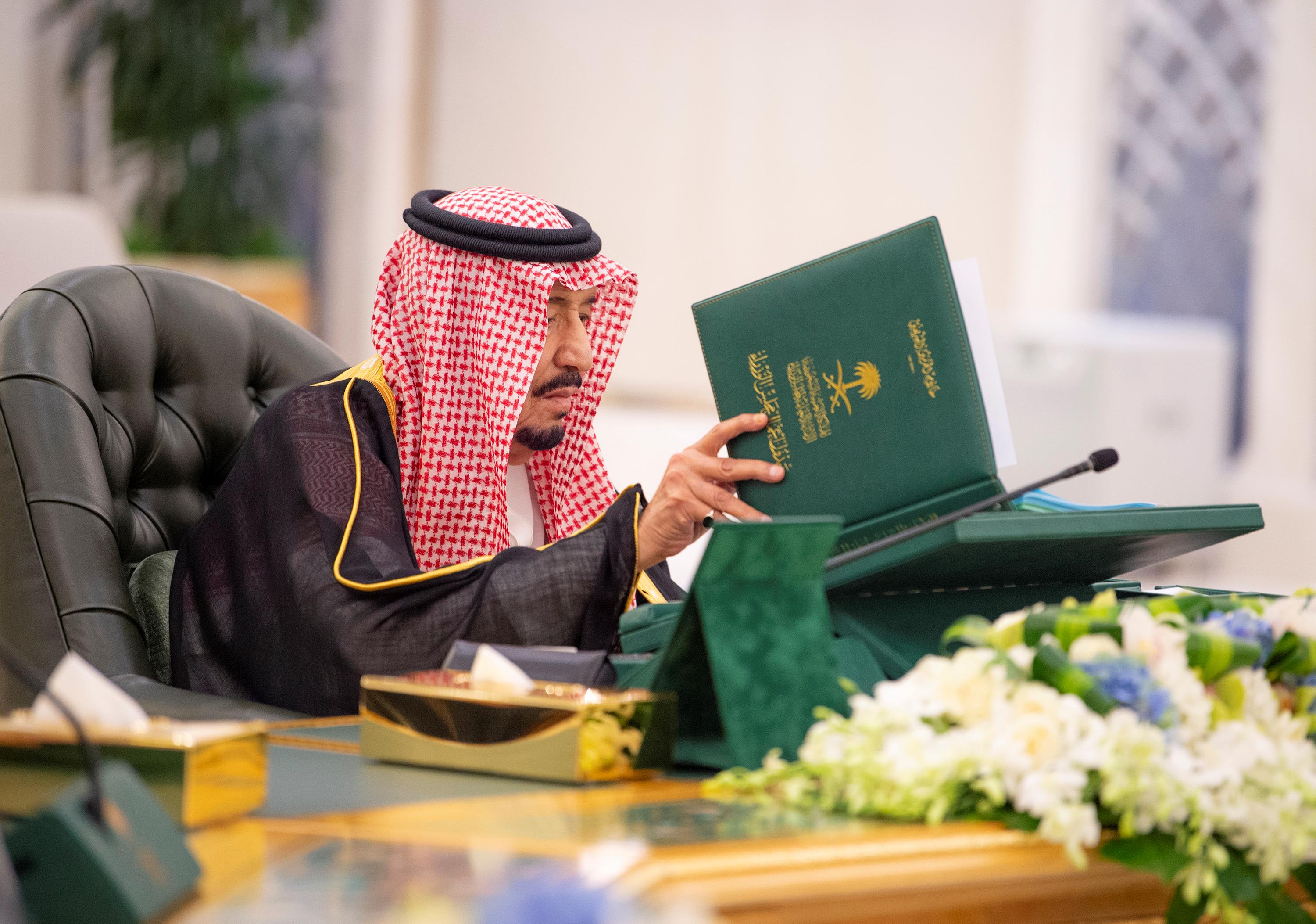 مجلس الوزراء يشيد بما حققته الحملة الأمنية لمكافحة المخدرات من نتائج ملموسة في التصدي لنشاطات الشبكات الإجرامية