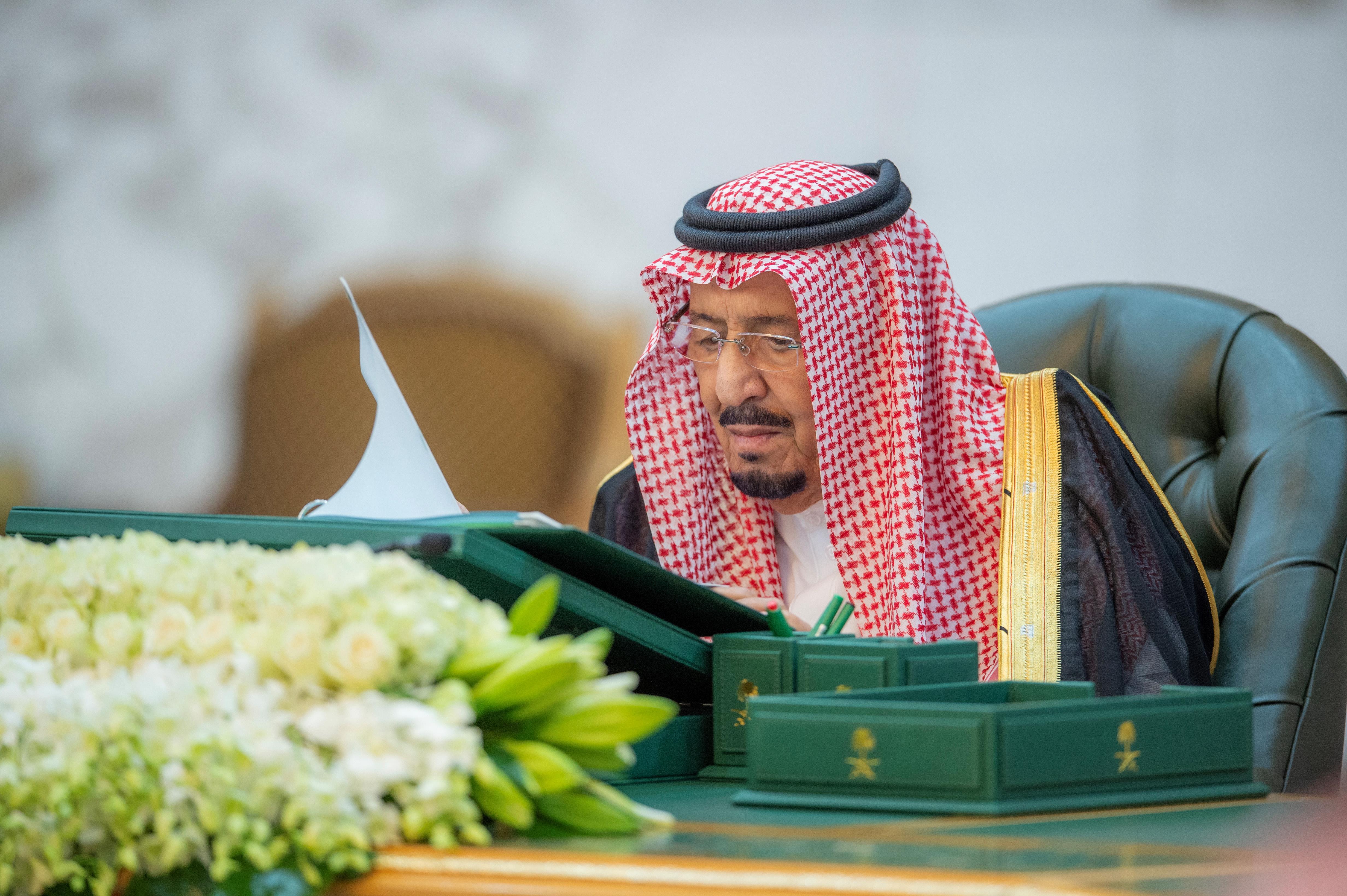  برئاسة خادم الحرمين الشريفين.. مجلس الوزراء يؤكد استمرار المملكة بذل الجهود لوقف التصعيد في غزة