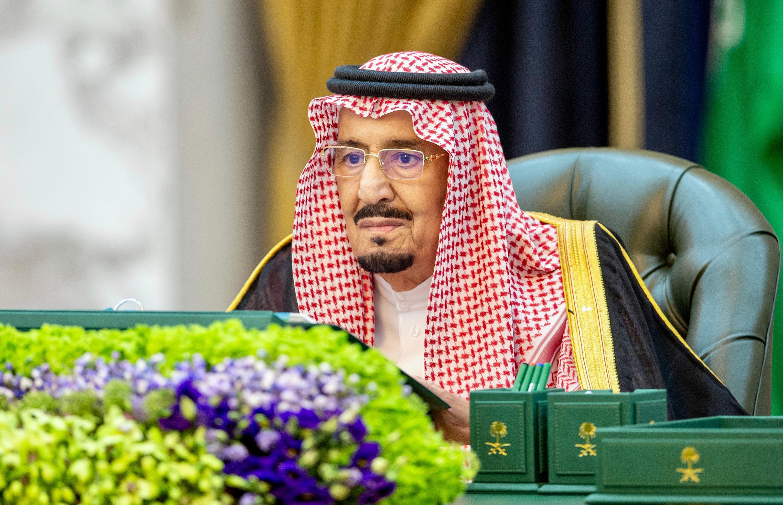 برئاسة خادم الحرمين الشريفين.. مجلس الوزراء يقدر ما حققته شركة أرامكو السعودية من اكتشافات جديدة للغاز الطبيعي